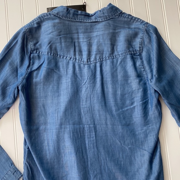 Western- Denim Shirt - Picture 5 of 11